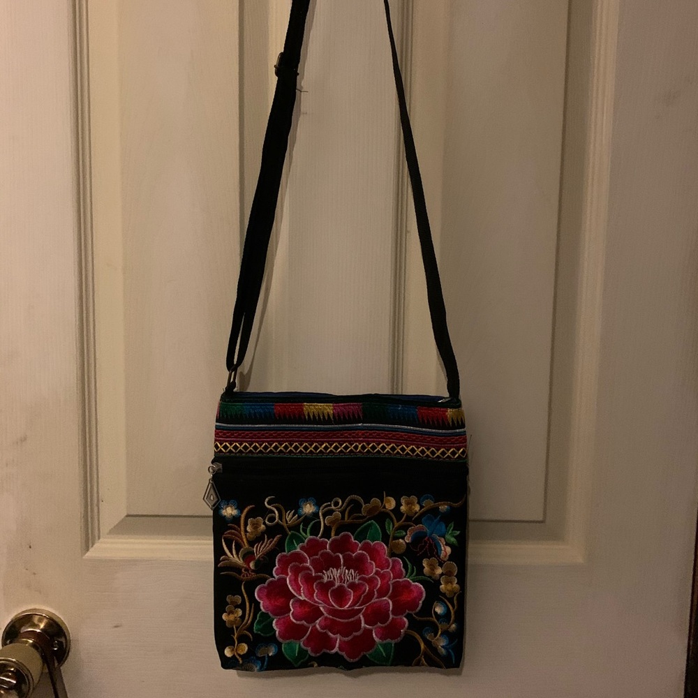 Embroidered Mexican style Cross-Body Purse